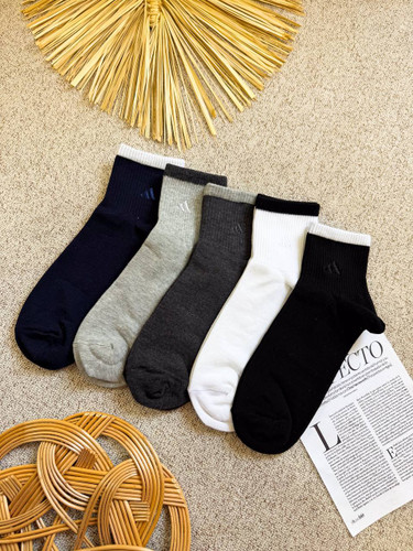 جوراب مردانه نیم ساق کش اسپرت گلدوزی شده adidas