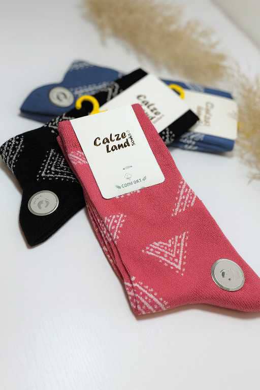 جوراب ساق دار زنانه طرحدار کالزلند