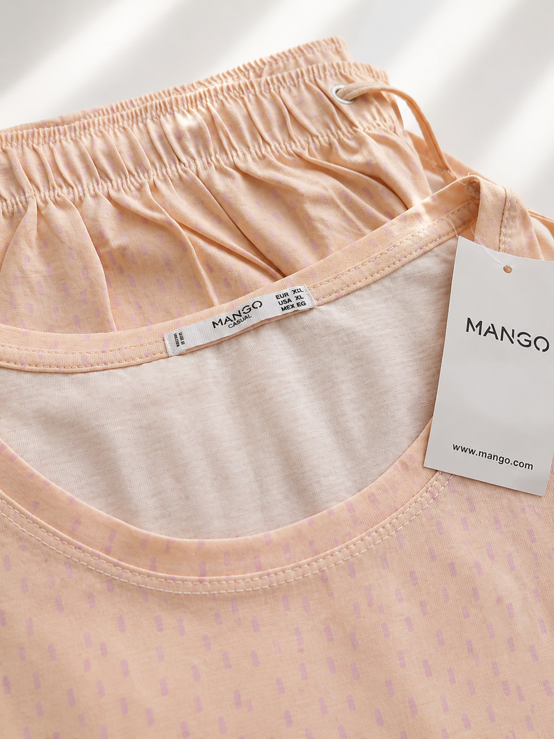 ست راحتی نخ پنبه زنانه MANGO؛ تیشرت و شلوار طرح‌دار